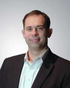 JohnathanLowe-Headshot_8x10
